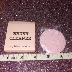 Pink Brush Cleaner Sophia + Mabelle